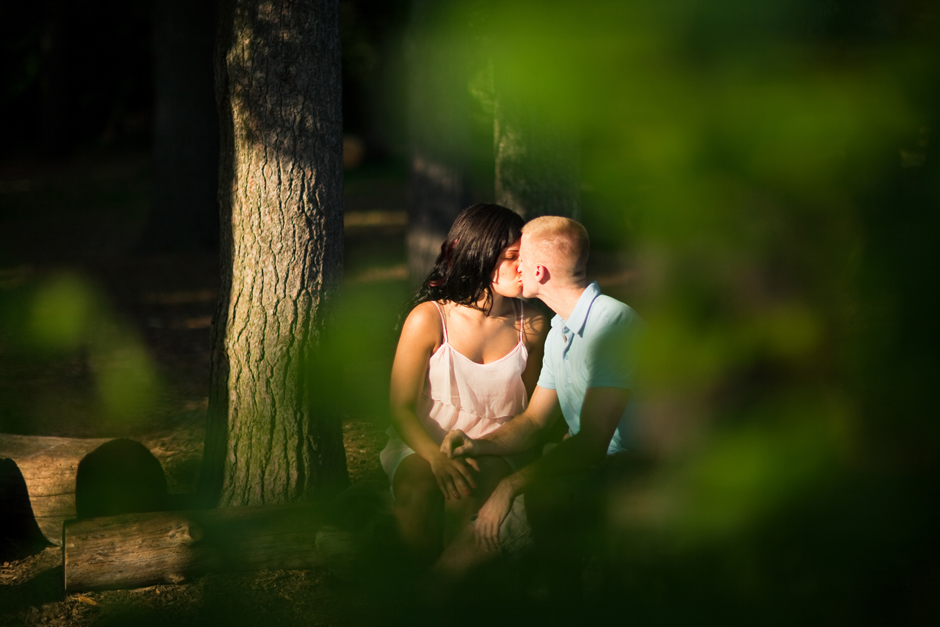 couple kissing Toronto Engagement Photography - couple kissing