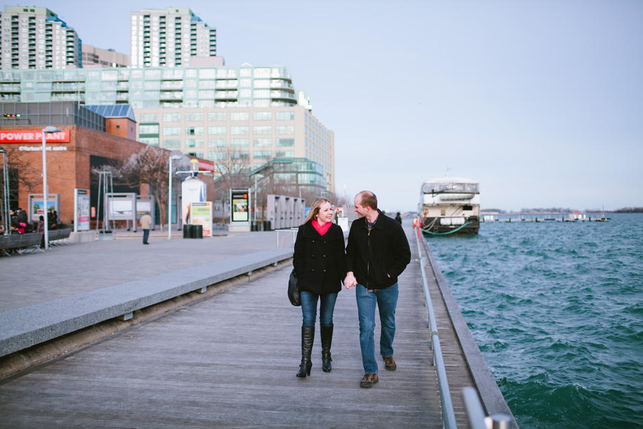 Toronto Engagement Photographer : couple walking on Harbourfront