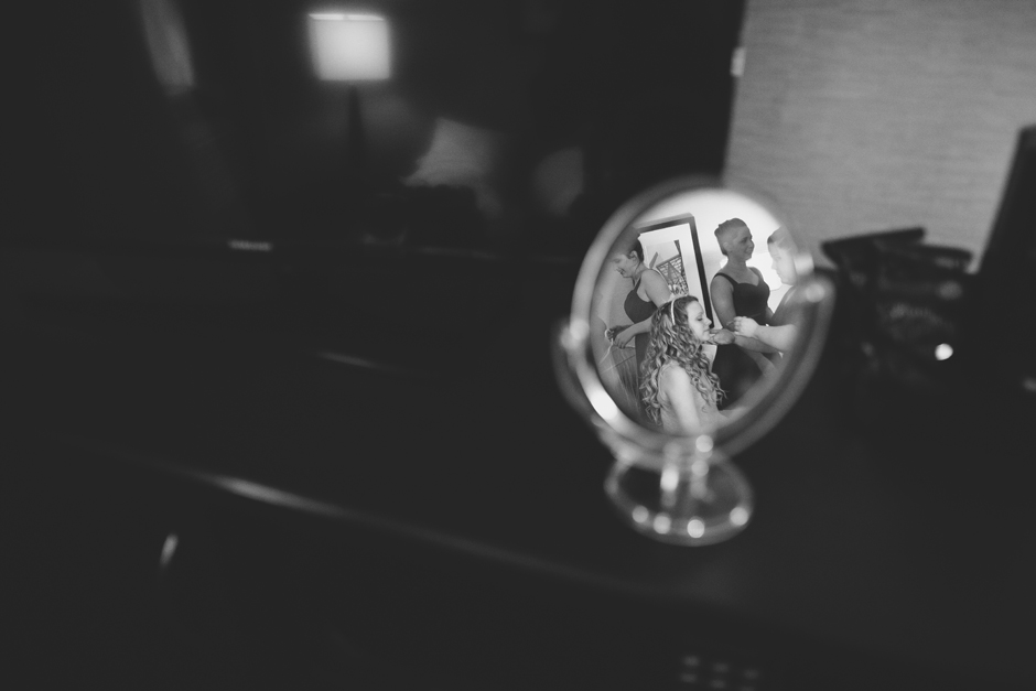 Creative Toronto wedding photographer