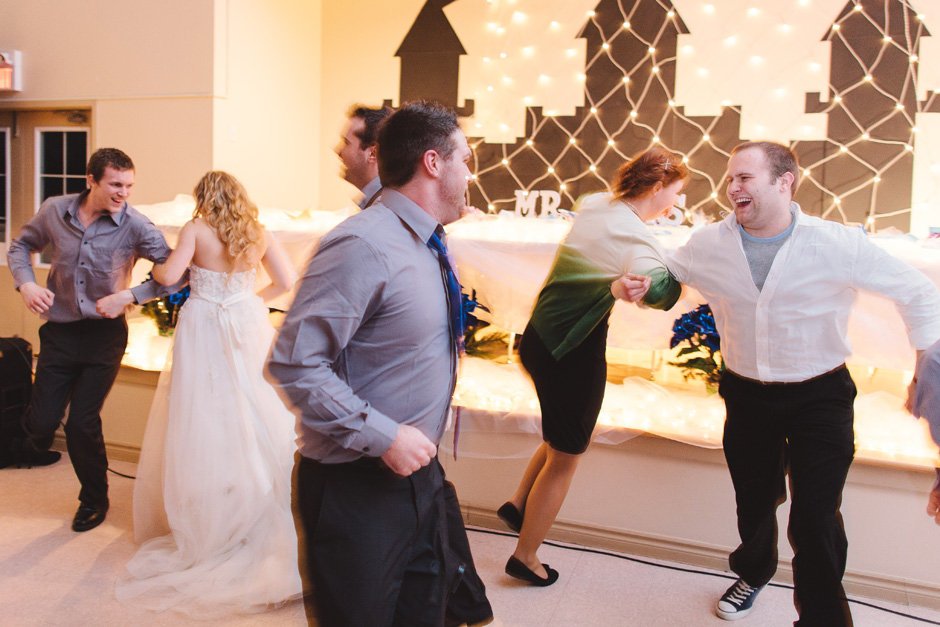 Dancing at the wedding 02