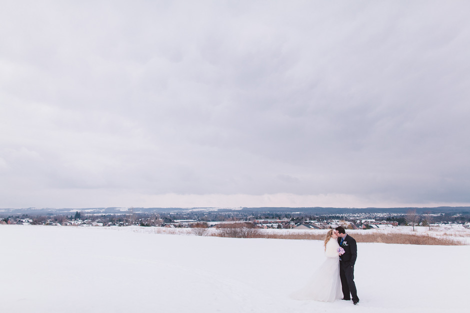 Toronto Wedding Portrait Photo in the winter