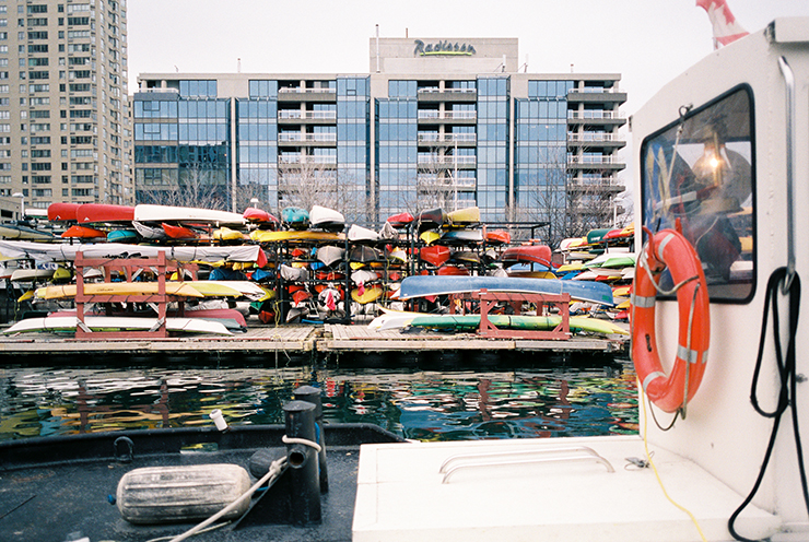 Toronto Harbourfront kanoes and kayaks