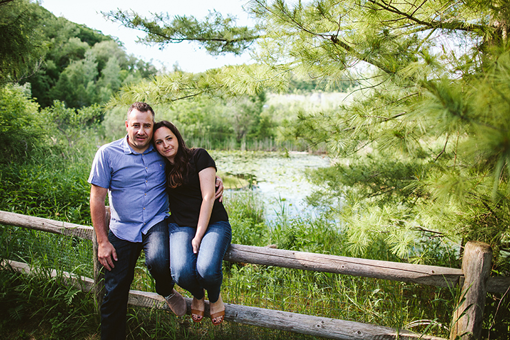 Married Couples Toronto photographer at Evergreen Brickworks park