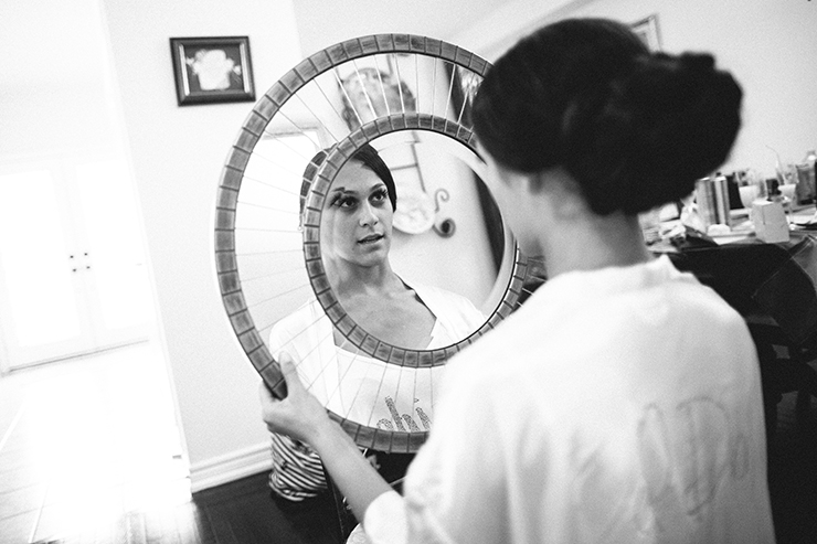 bride-getting-ready-wedding-pictures-by-toronto-photographer