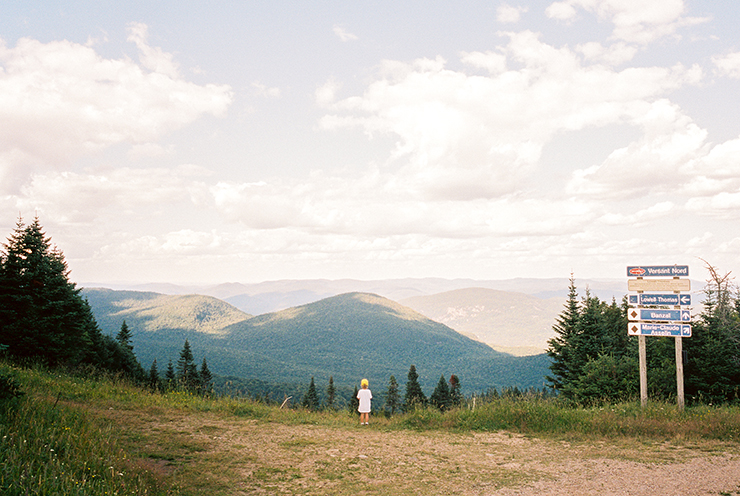 mont-tremblant-summit-mountain-view-on-portra-400-film-contax-g2-the-find-lab