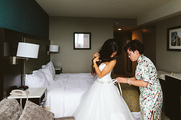 3 Toronto Bride Getting ready wedding photography