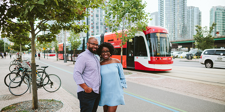 Toronto TTC Streetcar Couples photographer